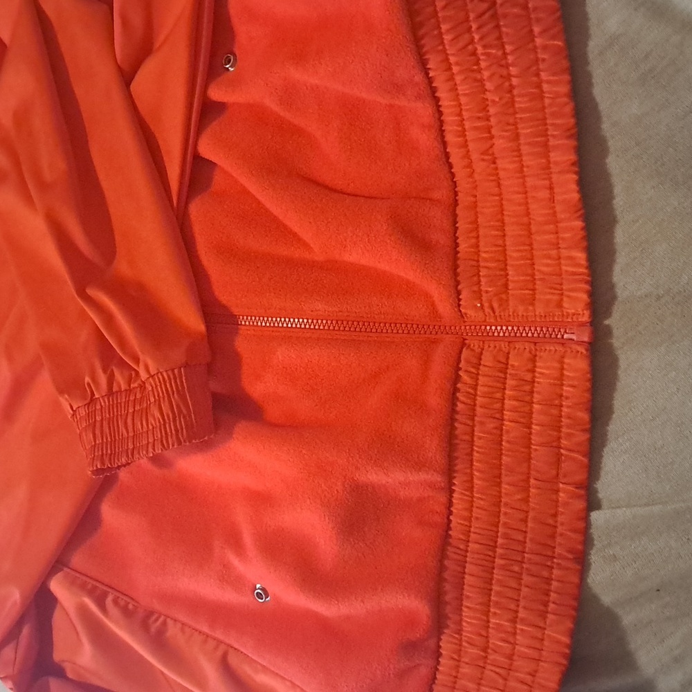 ATHLETA ZIPUP WIND JACKET SIZE MEDIUM - Picture 3 of 3